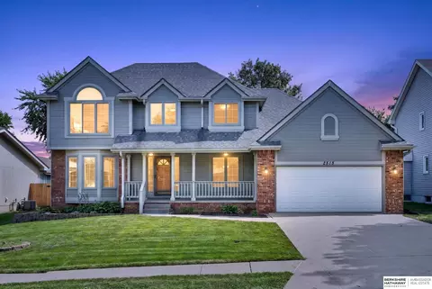 2515 Coffey Ave, Bellevue, NE 68123