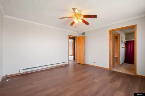 Bedroom - 26110 W Maple Rd, Waterloo, NE 68069 photo 2 of 4