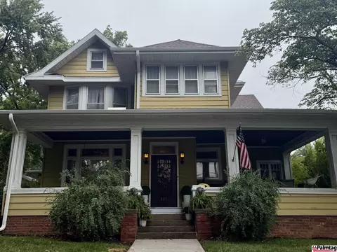223 N 16th St, Nebraska City, NE 68410