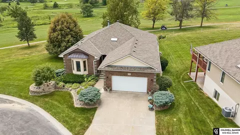 17419 Riviera Dr, Omaha, NE 68136