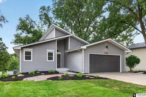 4201 Browning St, Lincoln, NE 68516