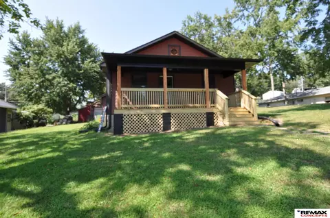 502 6th Ave, Nebraska City, NE 68410