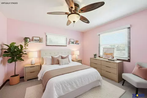 Bedroom - 1101 Carlyle St, Beatrice, NE 68310 photo 2 of 6