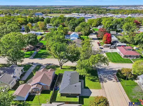 View/Area - 1101 Carlyle St, Beatrice, NE 68310 photo 4 of 5