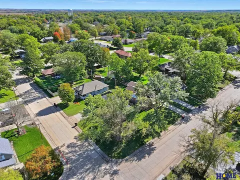 View/Area - 1101 Carlyle St, Beatrice, NE 68310 photo 5 of 5