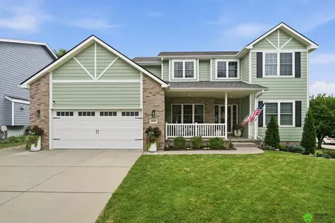 3003 Oneil Pl, Lincoln, NE 68516