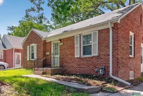 4025 Everett St, Lincoln, NE 68506