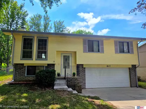 817 W Leon Dr, Lincoln, NE 68521