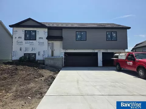 14931 Werner St, Waverly, NE 68462