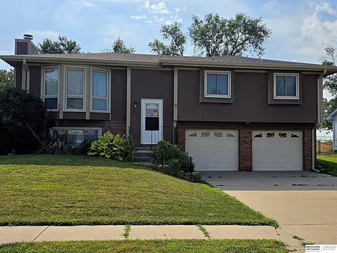 500 Fort St, Papillion, NE 68046