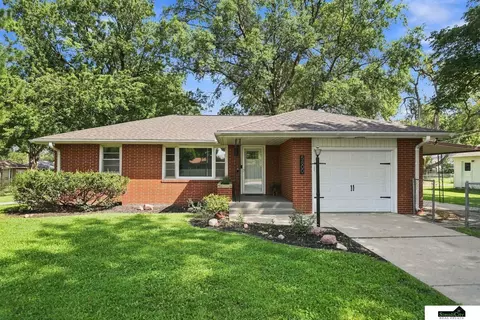 5800 Normal Blvd, Lincoln, NE 68506