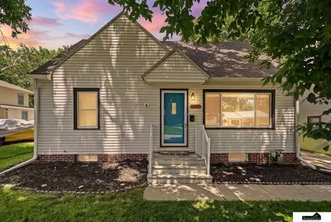 3600 Melrose Ave, Lincoln, NE 68506