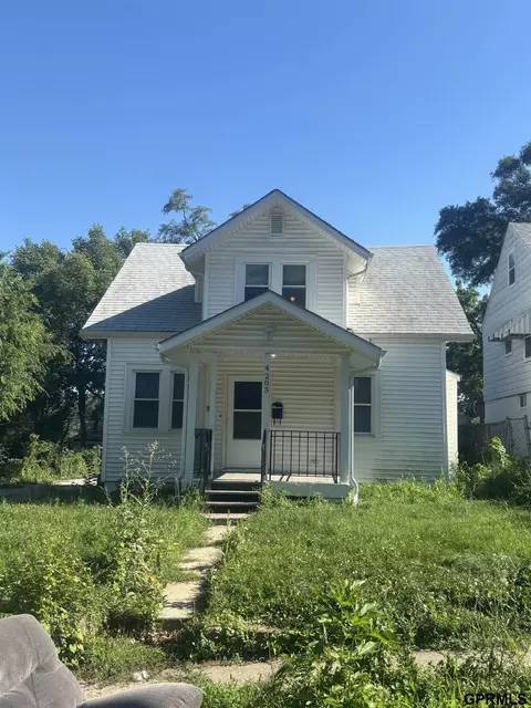 4205 Emmet St, Omaha, NE 68111