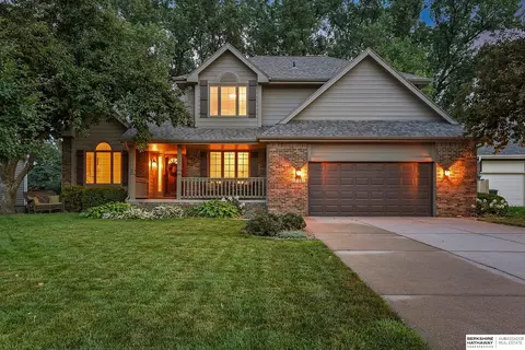 17321 P St, Omaha, NE 68135