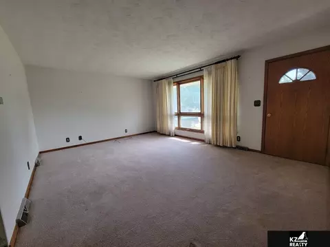 Living - 319 S 23rd St, Beatrice, NE 68310 photo 2 of 2