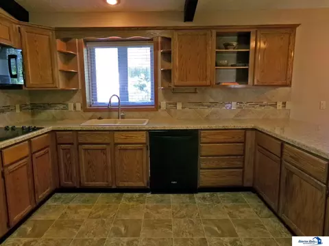 Kitchen - 1520 Ashland Ave, Beatrice, NE 68310 photo 6 of 13
