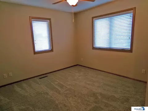 Bedroom - 1520 Ashland Ave, Beatrice, NE 68310 photo 3 of 4