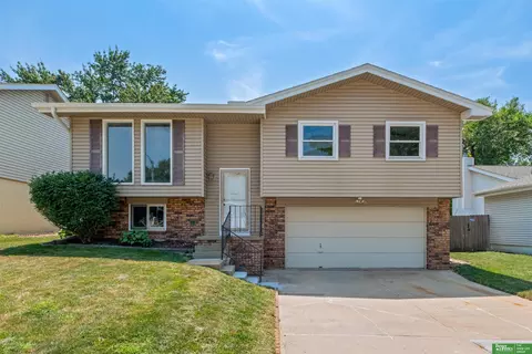 13903 Josephine St, Omaha, NE 68138