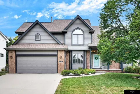 17802 Monroe St, Omaha, NE 68135