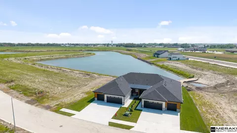 27505 Heron St, Valley, NE 68064