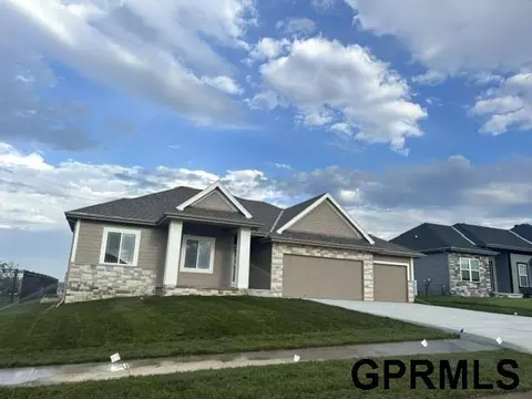 5507 N 190th Ave, Elkhorn, NE 68022