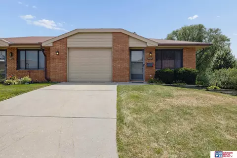 5527 Enterprise Dr, Lincoln, NE 68521