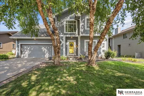 13601 S 33rd St, Bellevue, NE 68123