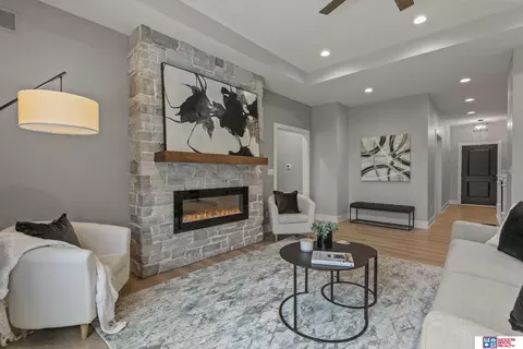 9657 Toma Rd, Lincoln, NE 68526