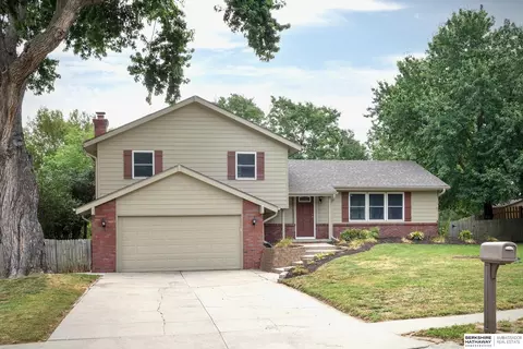 1865 S 131st Ave, Omaha, NE 68144