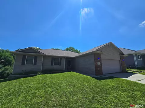 2000 NW 46 St, Lincoln, NE 68528