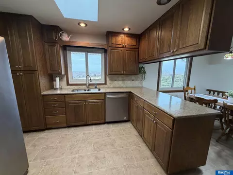 Kitchen - 701 W 18 Rd, Phillips, NE 68865 photo 2 of 4