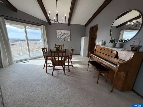 Dining - 701 W 18 Rd, Phillips, NE 68865 photo 1 of 4