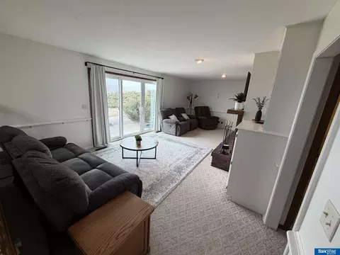 Living - 701 W 18 Rd, Phillips, NE 68865 photo 2 of 3