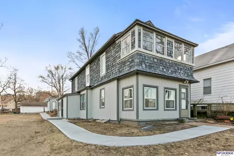 511 Poppleton Ave, Omaha, NE 68108