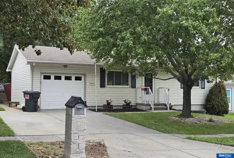 1539 SW 13 St, Lincoln, NE 68522