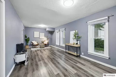 5210 Adams St, Lincoln, NE 68504