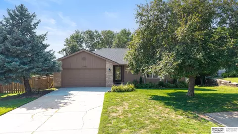 1880 N 153rd Plz, Omaha, NE 68154