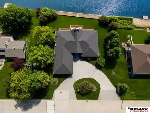 View/Area - 1416 Doyle Ln, Beatrice, NE 68310 photo 4 of 5