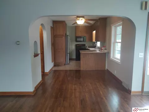 Living - 1609 Washington St, Beatrice, NE 68310 photo 2 of 2