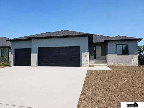 2242 Milrose Branch Rd, Lincoln, NE 68520