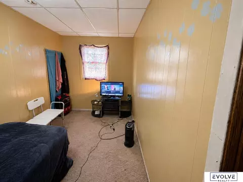 Bedroom - 716 N 10th St, Beatrice, NE 68310 photo 4 of 4
