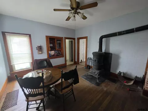 Dining - 303 3rd St, Edgar, NE 68935 photo 2 of 2