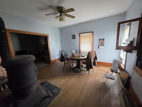 Dining - 303 3rd St, Edgar, NE 68935 photo 1 of 2