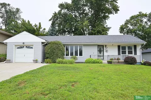 4264 Drexel St, Omaha, NE 68107