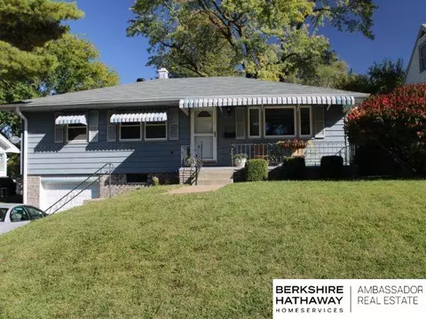 5327 N 48 Ave, Omaha, NE 68104