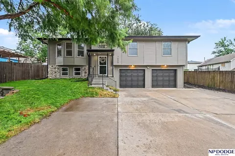 7605 S 134 St, Omaha, NE 68138