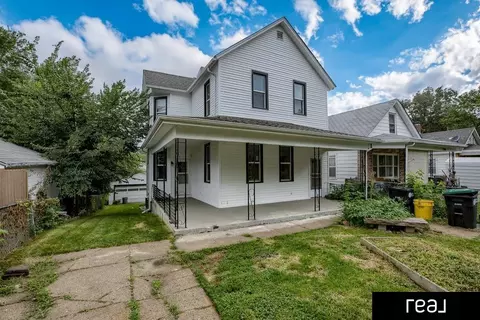 2326 S 12th St, Omaha, NE 68108