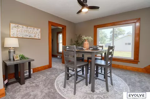 Dining - 1712 Ella St, Beatrice, NE 68310 photo 3 of 4