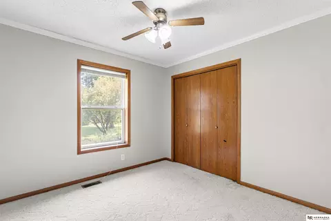 Bedroom - 26110 W Maple Rd, Waterloo, NE 68069 photo 1 of 6