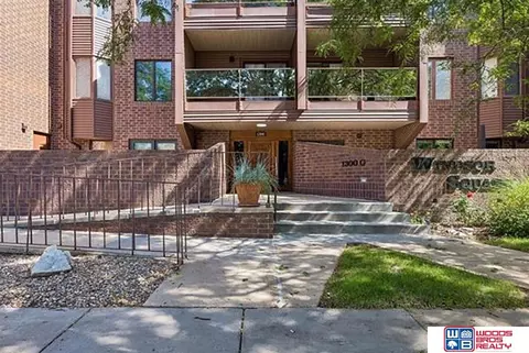 1300 G St #305E, Lincoln, NE 68508